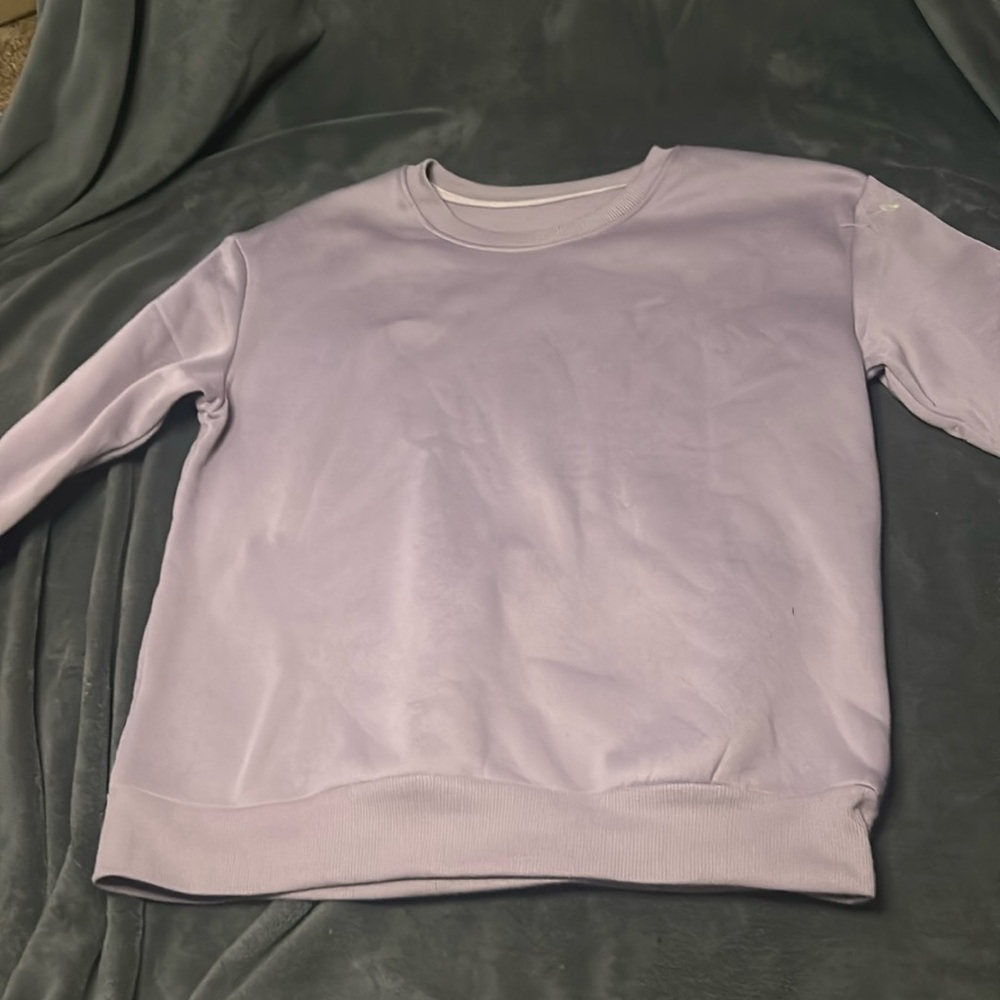 Basic Crewneck